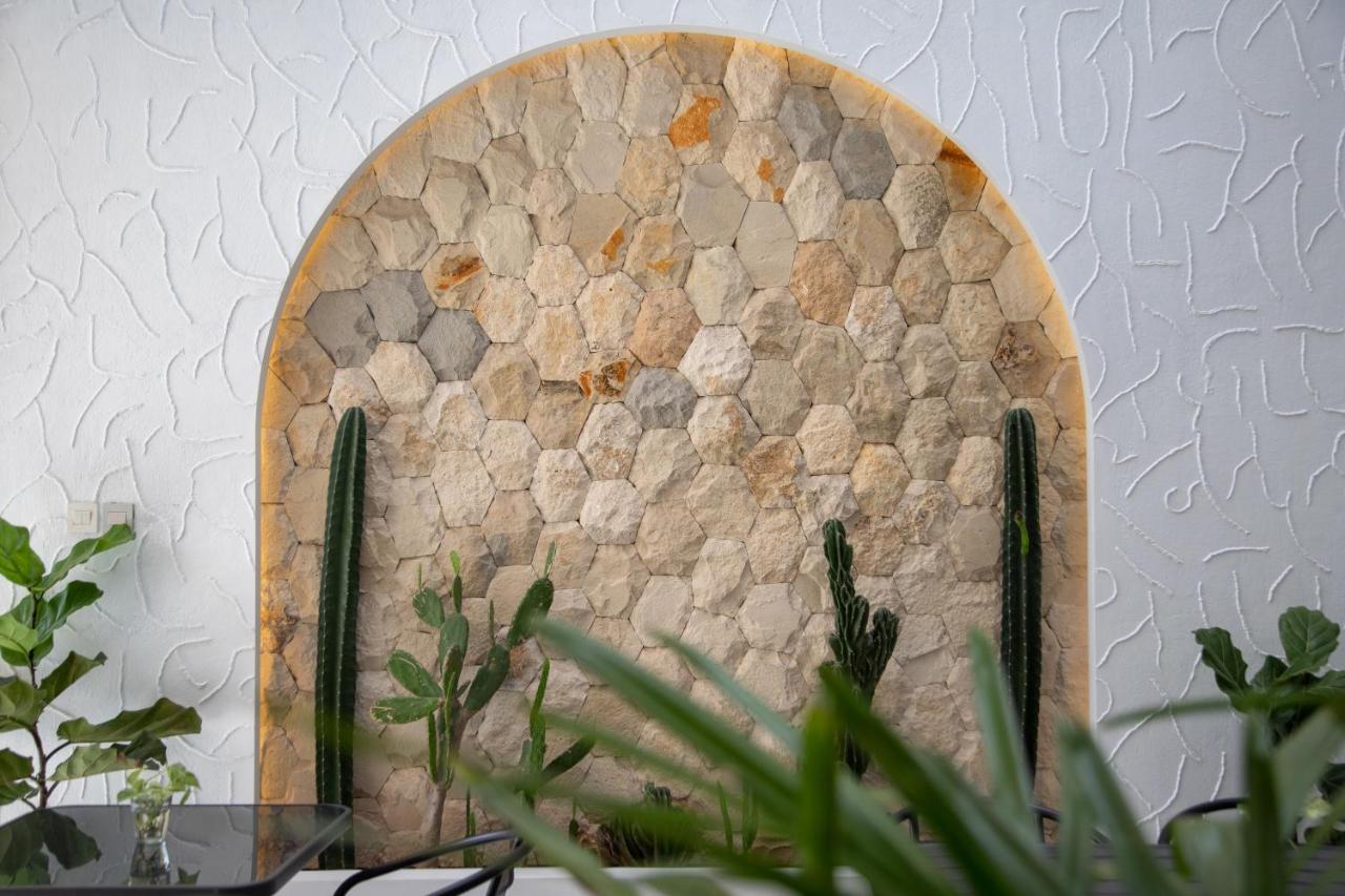 Hotel Amandaya